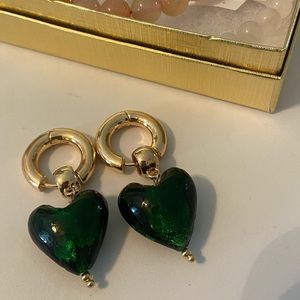 glass heart earrings 💚🪲🍒